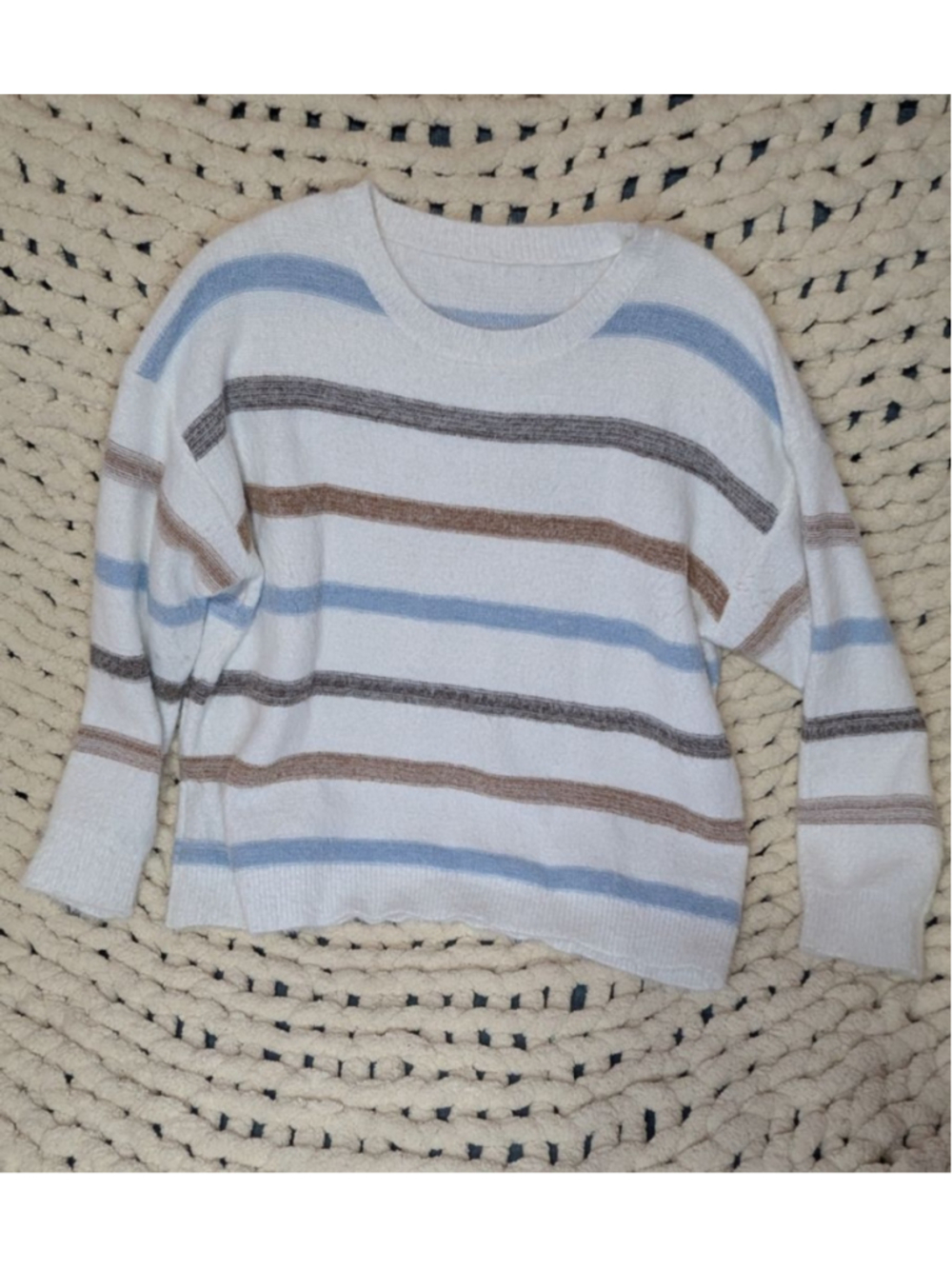 Women's Soft Striped Sweater White Blue Brown Cozy Pullover Long Sleeve